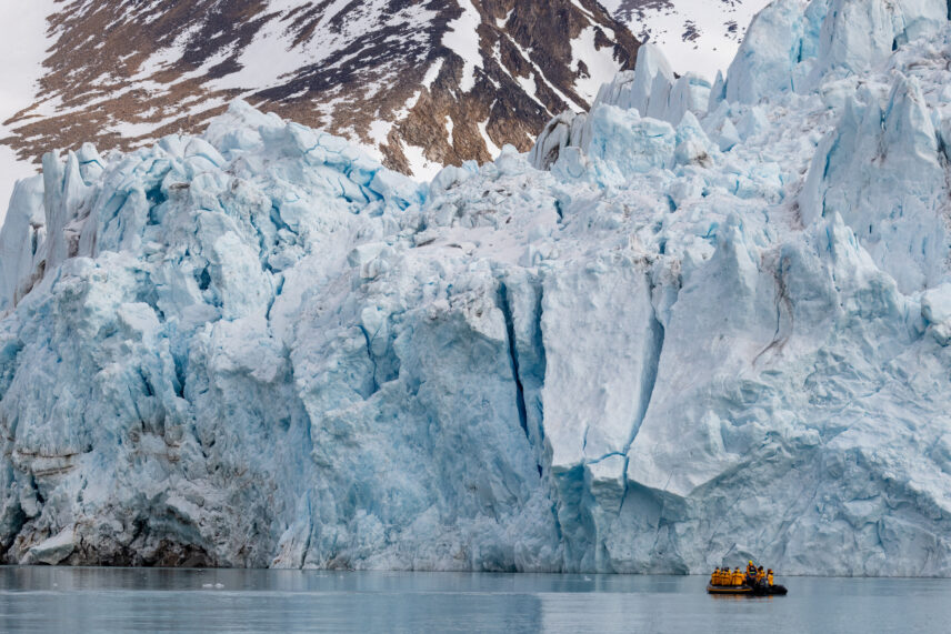 Svalbard travel