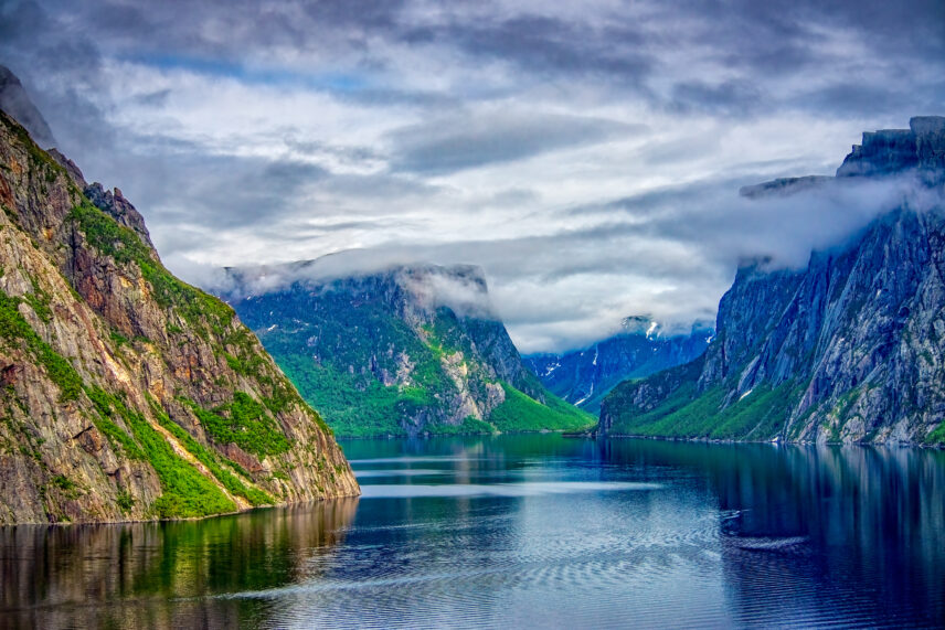 Newfoundland circumnavigation by small ship